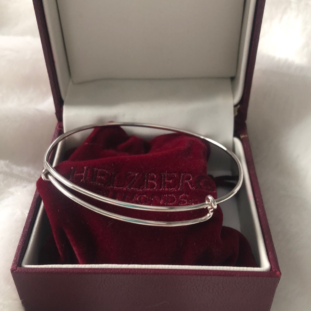 Helzberg Diamonds Bangle Bracelet for Charms